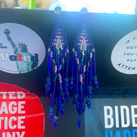 Vintage 80/90s Beaded post earrings - Picture 2 of 3